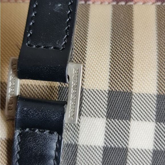 Burberry Vintage Nova Check Papillion Bag Biege/Black - Picture 14 of 16
